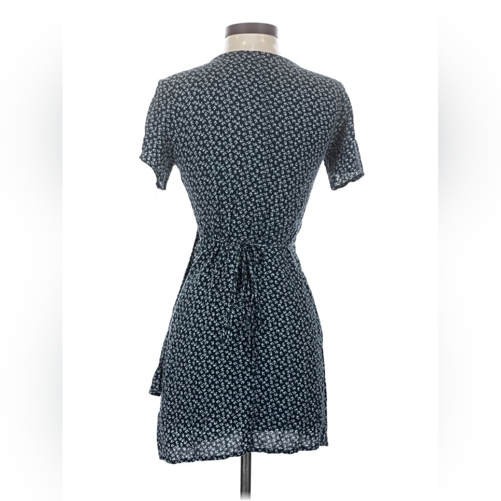 Brandy Melville S/M Blue Daisy Print Robbie Wrap Dress Made In Italy - Picture 9 of 14